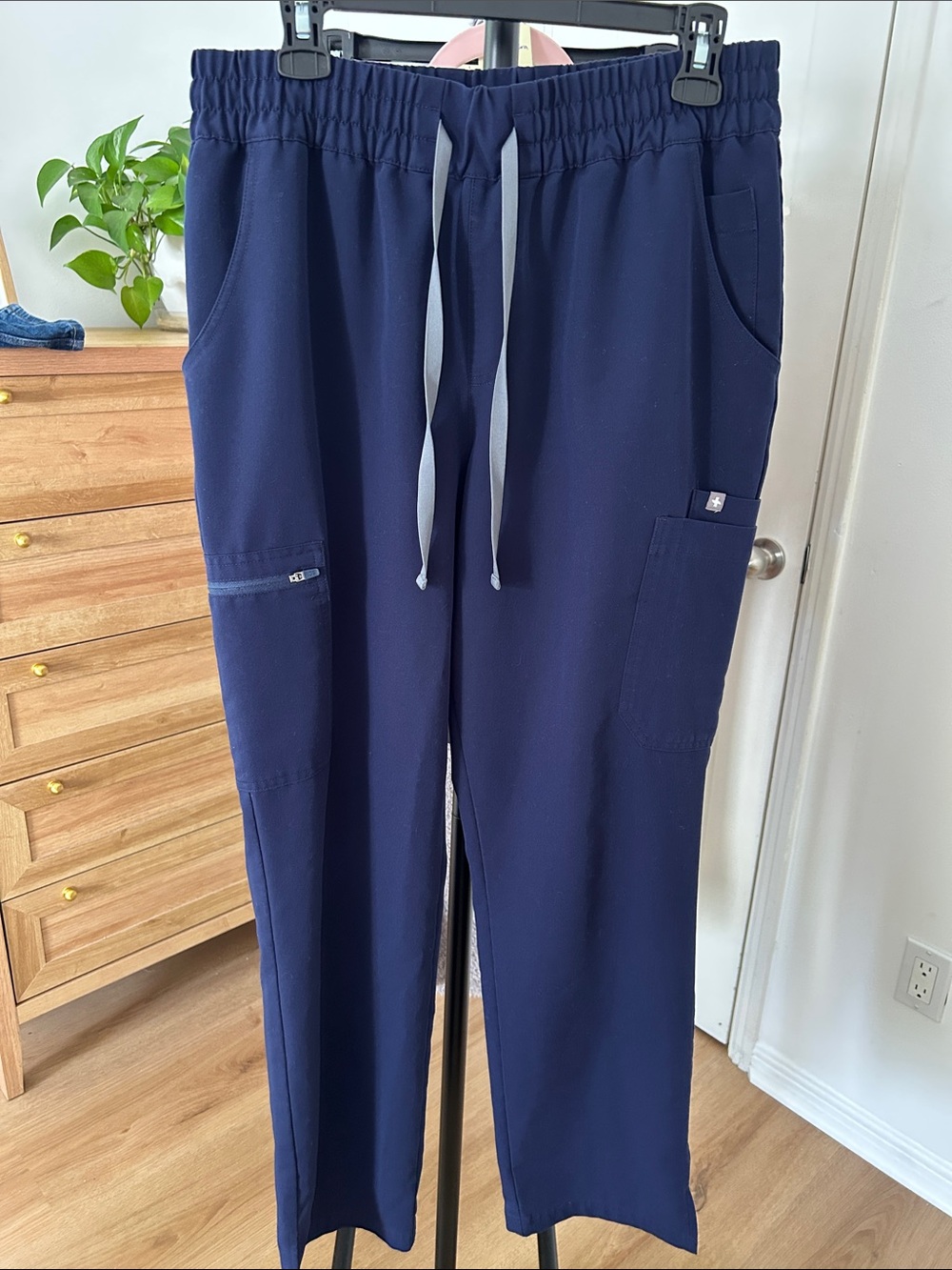 Figs Kade Cargo Scrub Pant. Size Large. Navy. 30” inseam.
